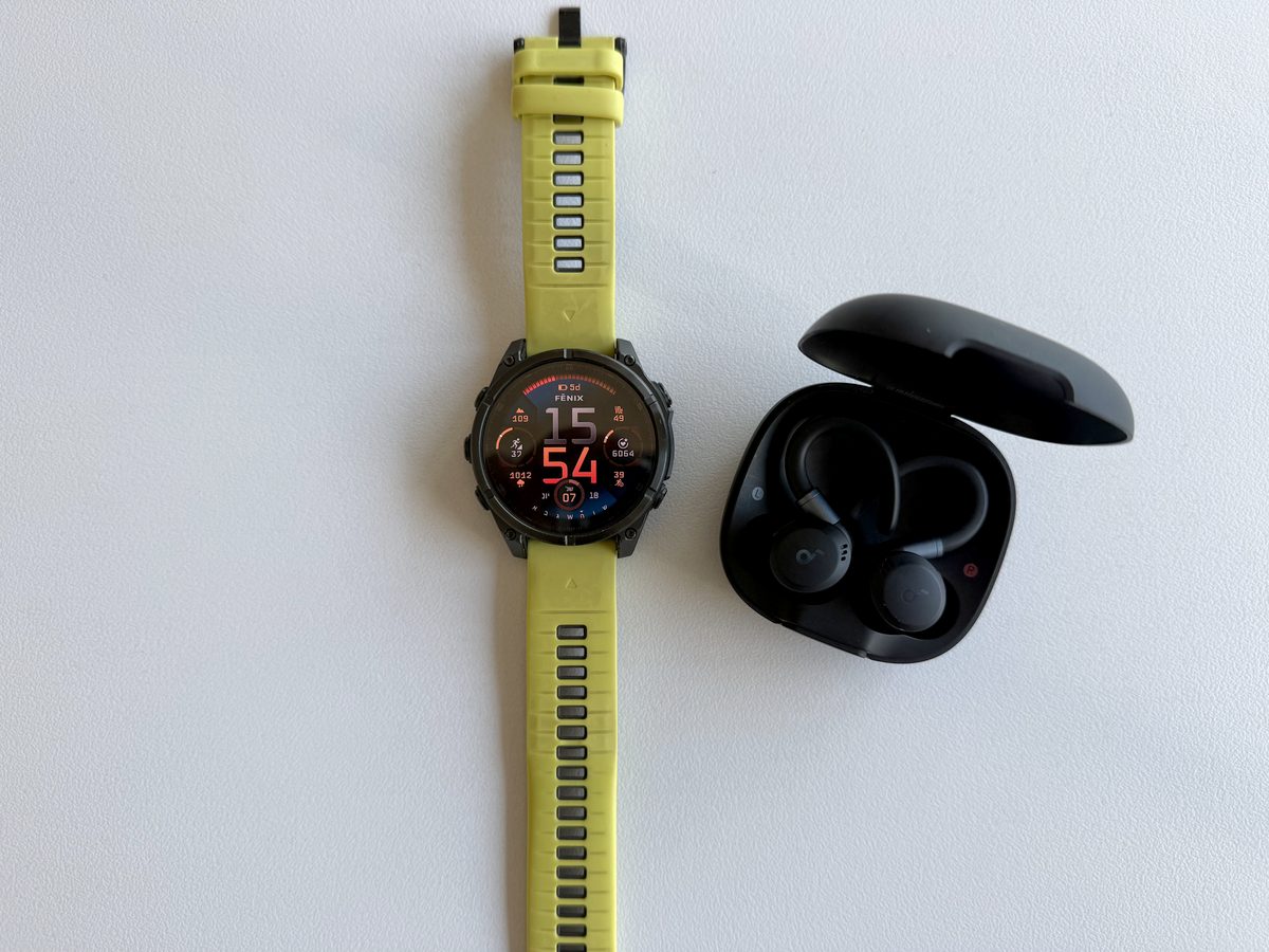 How to Connect Wireless Headphones to Your Garmin Watch